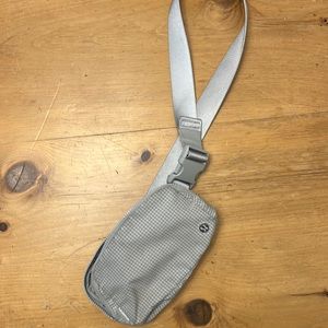 lululemon grey belt bag